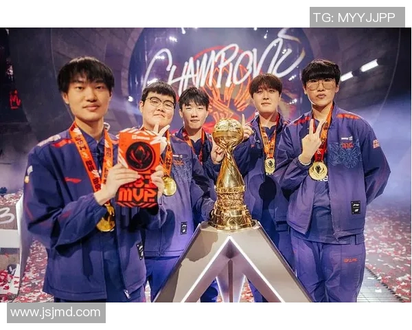 JDG战队在CSGO赛事中的运营策略分析与成败得失探讨